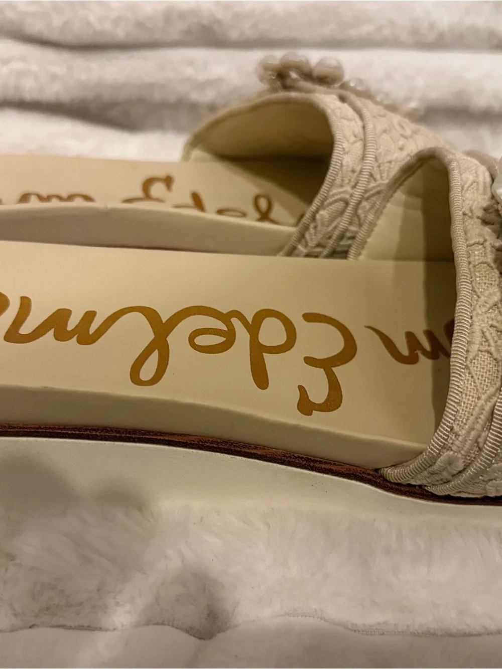 Sam Edelman Beige Lace Pearl-Buckle Slide Mules - Picture 4 of 9